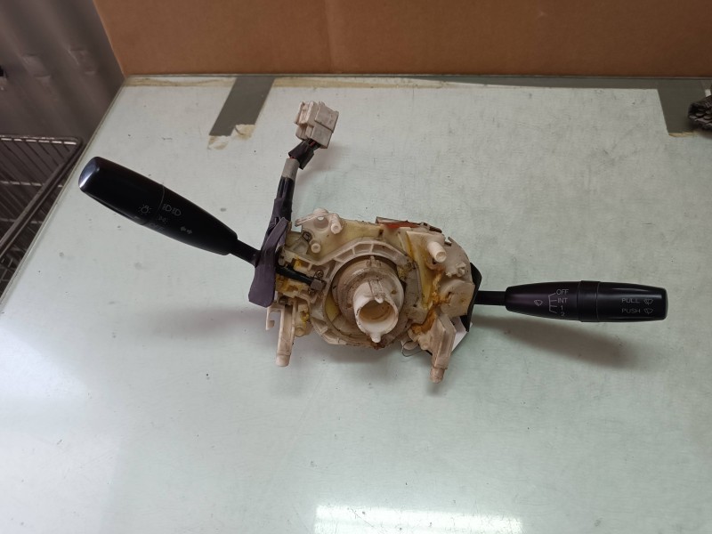 Recambio de mando luces para kia rio rs paket s berlina (5-ptas.) referencia OEM IAM 93400FD100 45131A1003 