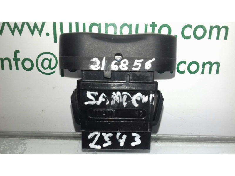 Recambio de interruptor para dacia sandero básico referencia OEM IAM 870250  BLOQUE CERRADURAS