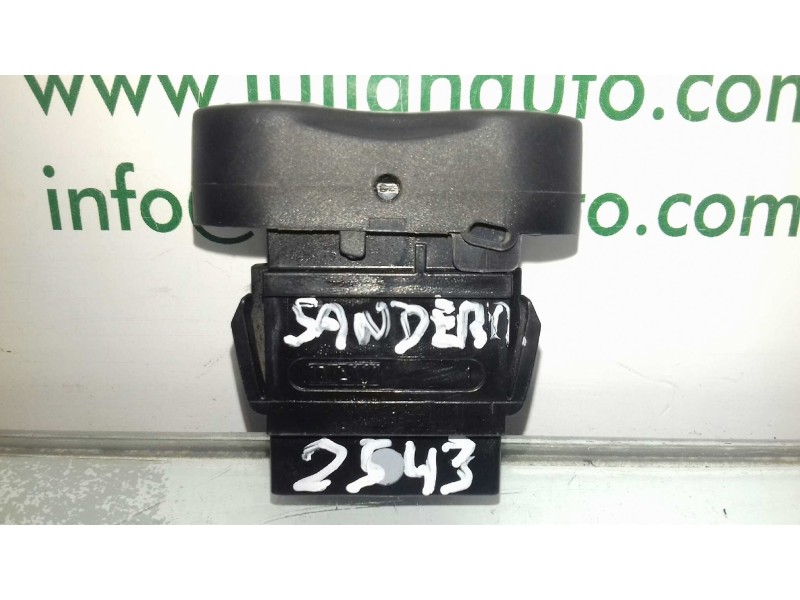 Recambio de interruptor para dacia sandero básico referencia OEM IAM 710682  LUNA TERMICA