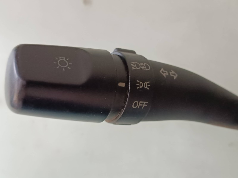 Recambio de mando luces para hyundai matrix (fc) 1.5 crdi gls referencia OEM IAM 9340017260  