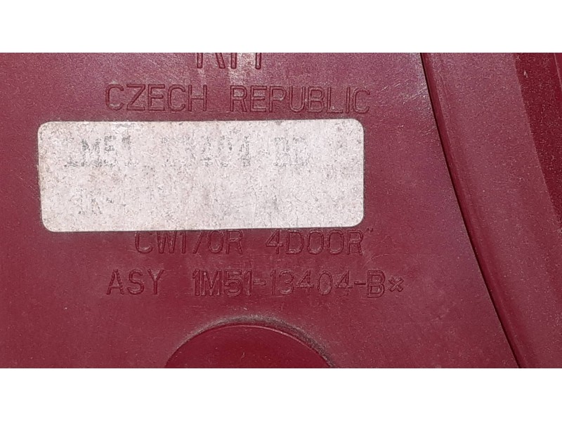 Recambio de piloto trasero derecho para ford focus berlina (cak) ambiente referencia OEM IAM 1M5113404B  