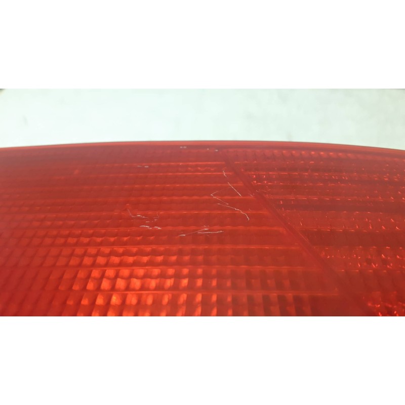 Recambio de piloto trasero izquierdo para toyota avensis berlina (t 22) 2.0 terra (5-ptas.) referencia OEM IAM   