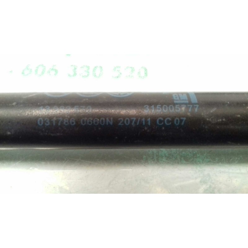 Recambio de amortiguadores maletero / porton para opel insignia berlina cosmo referencia OEM IAM 13332570 315005777 0660N