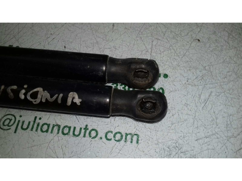 Recambio de amortiguadores maletero / porton para opel insignia berlina cosmo referencia OEM IAM 13332570 315005777 0660N