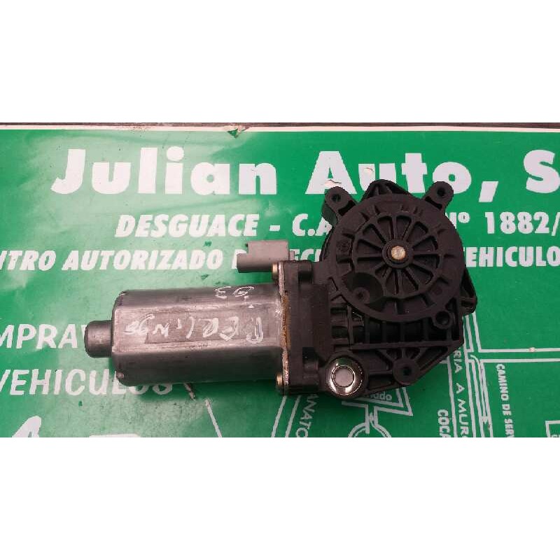 Recambio de motor elevalunas delantero derecho para citroen berlingo 1.6 hdi 75 collection familiar referencia OEM IAM 013082176