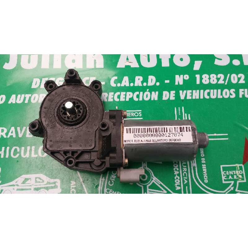 Recambio de motor elevalunas delantero derecho para citroen berlingo 1.4 leader referencia OEM IAM 0130821914 8943 00821151
