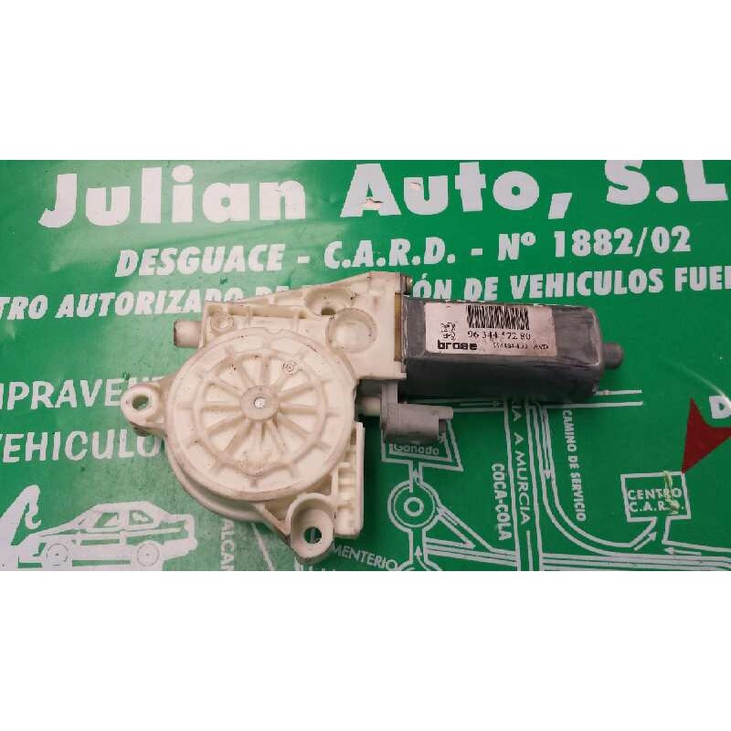 Recambio de motor elevalunas delantero derecho para peugeot 307 break / sw (s1) break xr referencia OEM IAM 9634457280 013082202