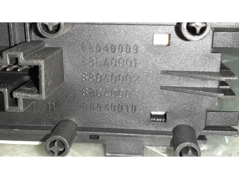 Recambio de warning para renault megane ii berlina 5p authentique referencia OEM IAM 8200407415 8200095493 88040002