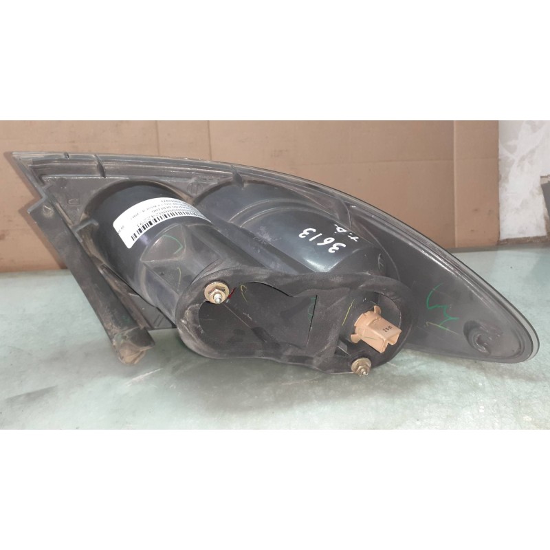 Recambio de piloto trasero derecho para mazda 6 berlina (gg) 1.8 active (4-ptas.) referencia OEM IAM 22061971  