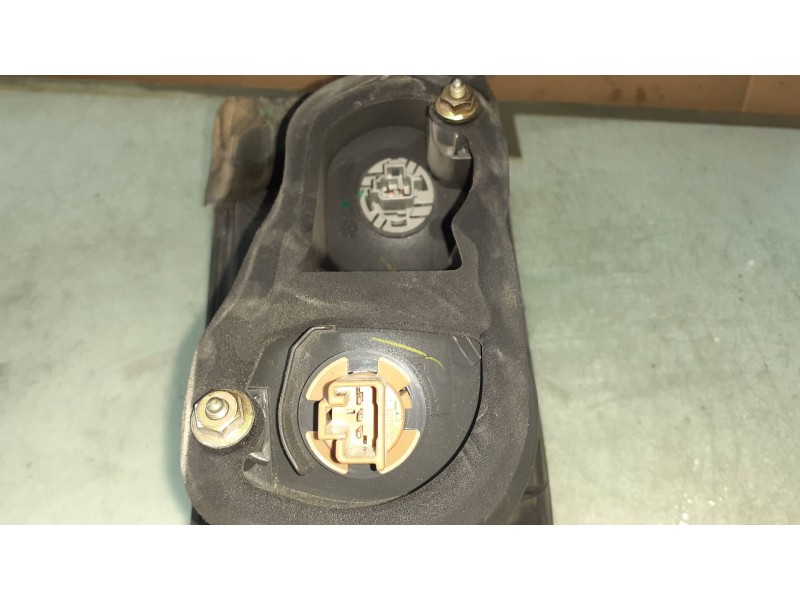 Recambio de piloto trasero derecho para mazda 6 berlina (gg) 1.8 active (4-ptas.) referencia OEM IAM 22061971  