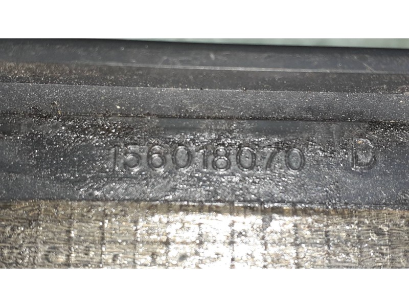 Recambio de mando elevalunas delantero izquierdo para renault megane ii berlina 5p authentique referencia OEM IAM 156018070  