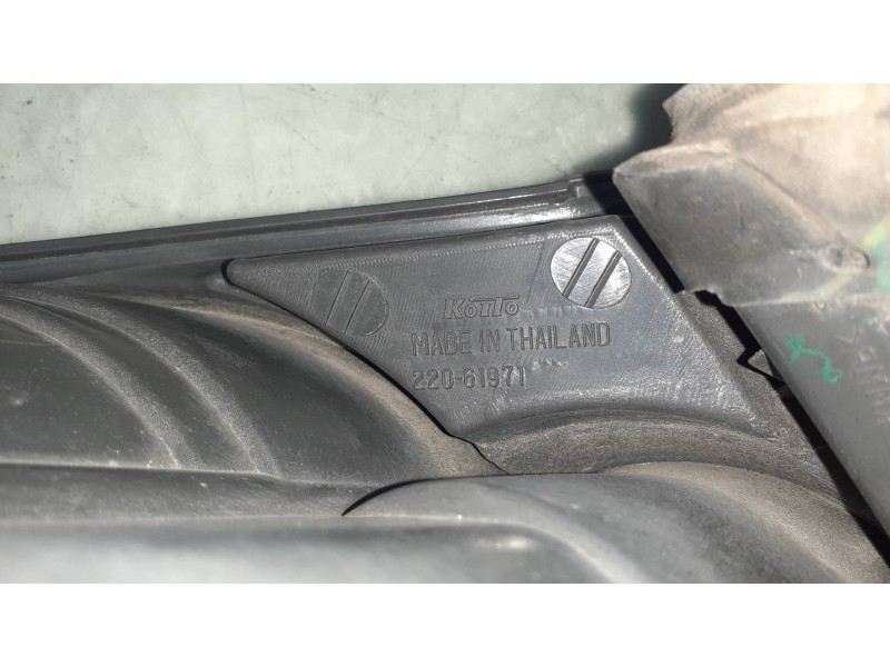 Recambio de piloto trasero derecho para mazda 6 berlina (gg) 1.8 active (4-ptas.) referencia OEM IAM 22061971  