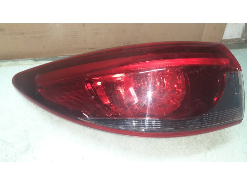 Recambio de piloto trasero izquierdo para mazda 6 lim. (gh)(.2012) business edition referencia OEM IAM GJA151160  22065044