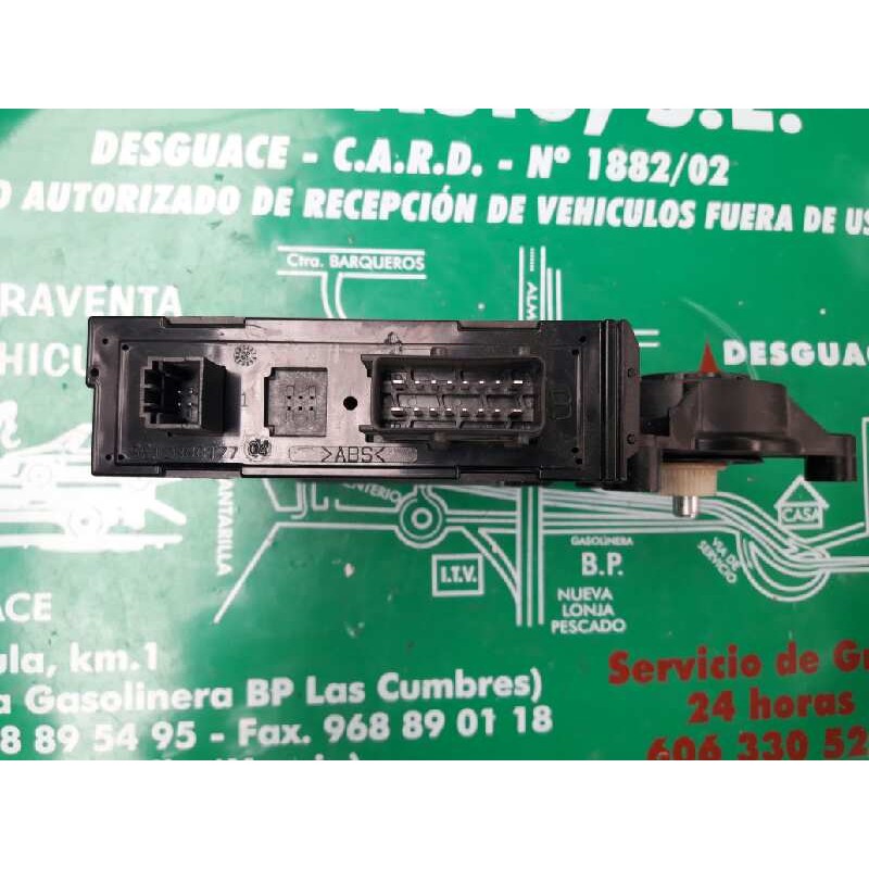 Recambio de motor elevalunas delantero izquierdo para peugeot 307 (s1) xn referencia OEM IAM 9634457580 0130821767 