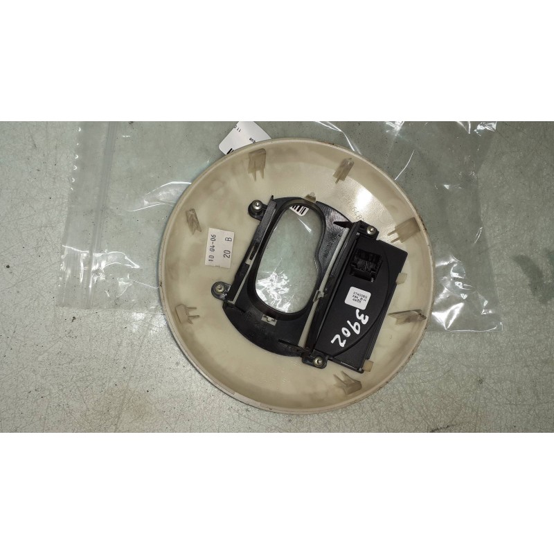 Recambio de guarnecidos palanca cambio para renault megane ii berlina 5p authentique referencia OEM IAM 8200112157 8200476182 82