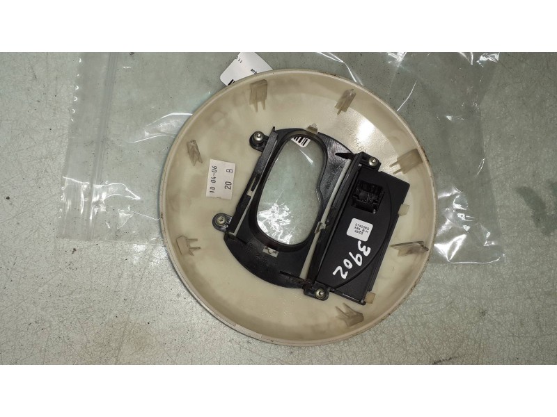 Recambio de guarnecidos palanca cambio para renault megane ii berlina 5p authentique referencia OEM IAM 8200112157 8200476182 82