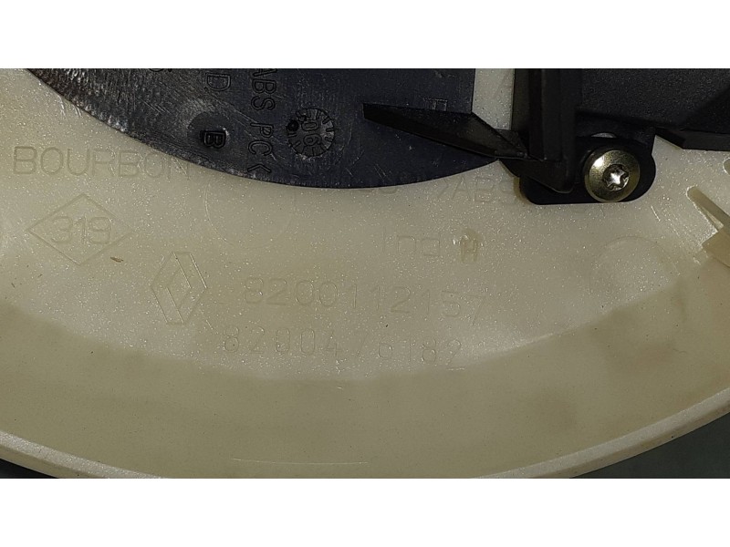 Recambio de guarnecidos palanca cambio para renault megane ii berlina 5p authentique referencia OEM IAM 8200112157 8200476182 82