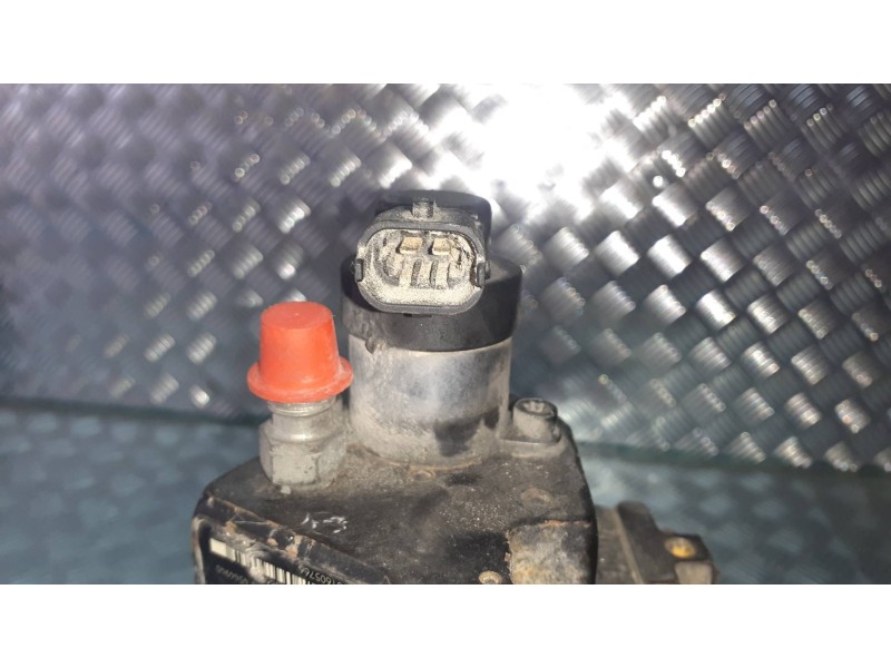 Recambio de bomba inyeccion para suzuki sx4 rw (ey) gl+ referencia OEM IAM 0445010156  BOSCH