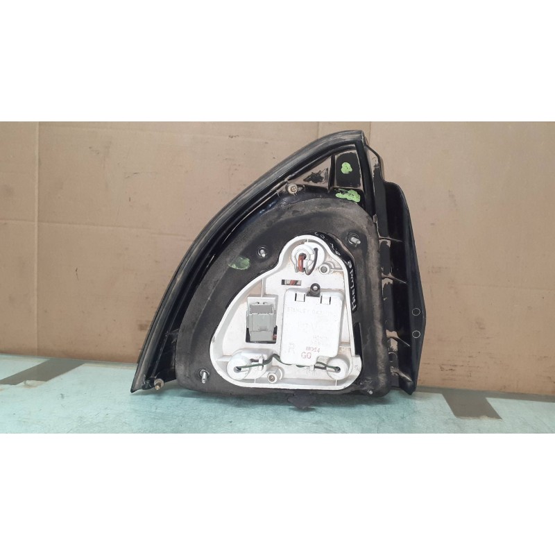 Recambio de piloto trasero derecho para honda prelude (bb6/8/9) 2.2 vtec (136kw) referencia OEM IAM 0431150  