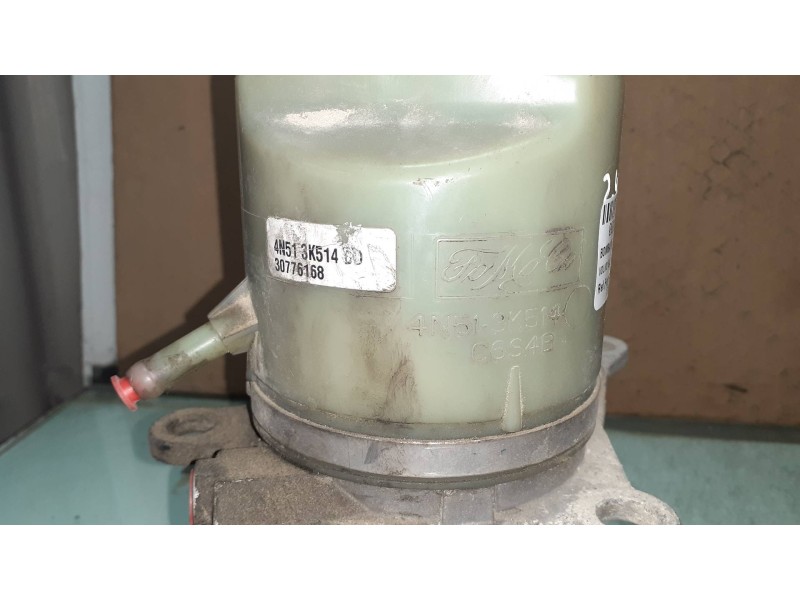 Recambio de bomba direccion para volvo s40 berlina 2.4 kinetic referencia OEM IAM 4N513K514  