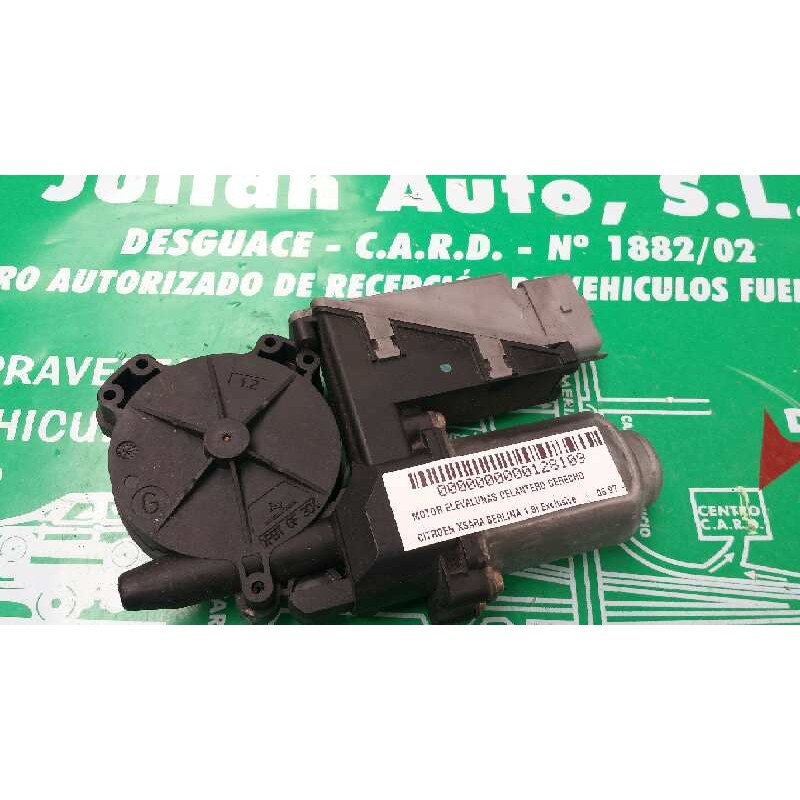 Recambio de motor elevalunas delantero derecho para citroen xsara berlina 1.8i exclusive referencia OEM IAM 400595R 6482 