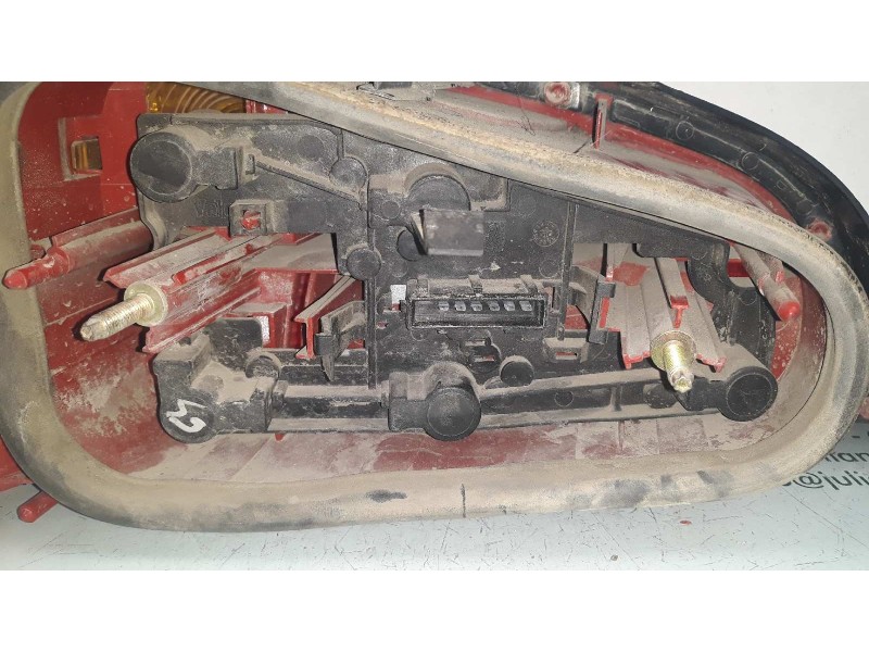 Recambio de piloto trasero derecho para peugeot 106 (s1) xnd referencia OEM IAM   