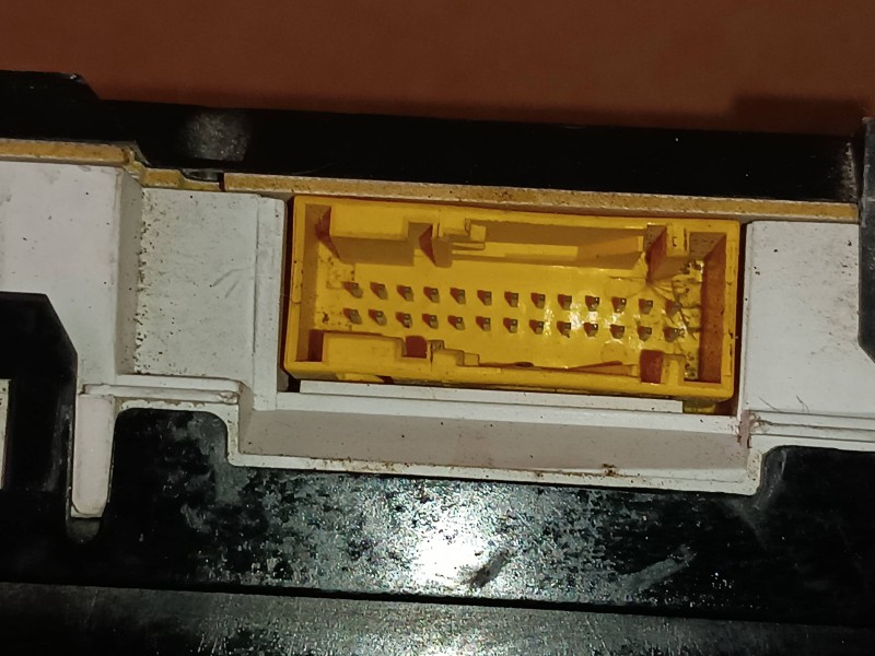 Recambio de cuadro instrumentos para fiat marea weekend (185) 1.9 jtd cat referencia OEM IAM 606290002  