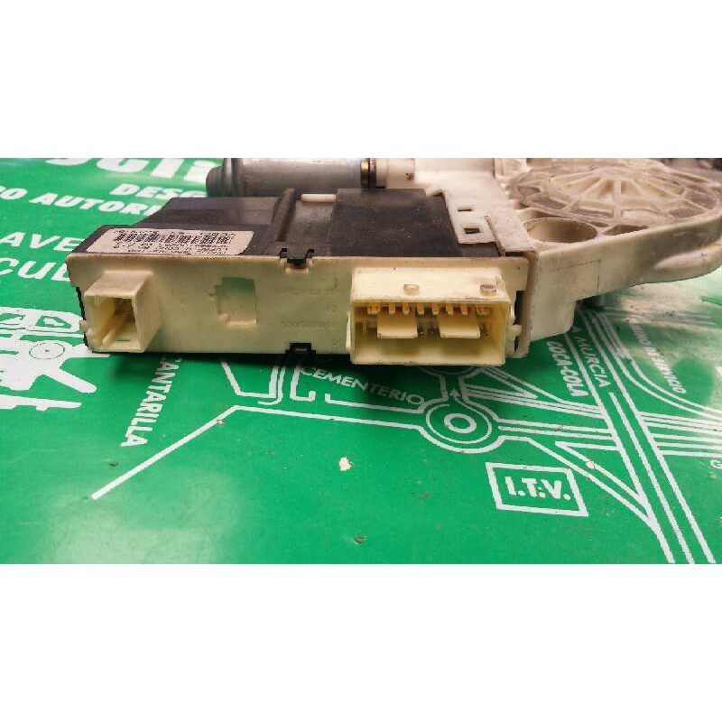Recambio de motor elevalunas delantero izquierdo para citroen c4 berlina exclusive referencia OEM IAM 9647441480  996385100