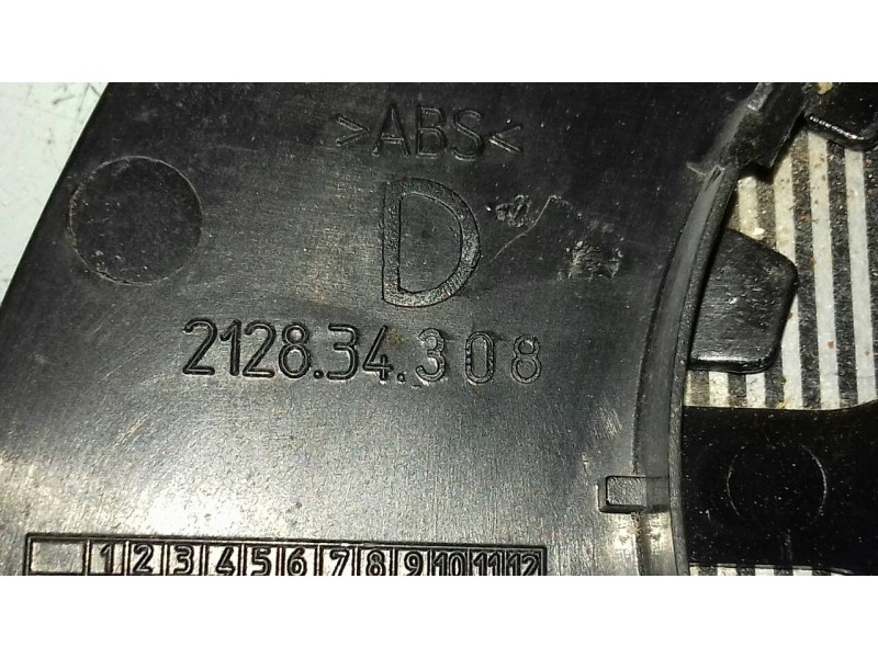 Recambio de cristal retrovisor derecho para ford focus berlina (cap) ambiente (d) referencia OEM IAM 212834308  TERMICO