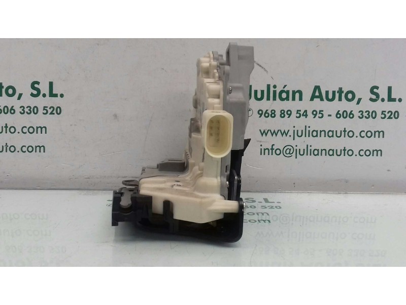 Recambio de cerradura puerta trasera derecha para volkswagen tiguan (5n1) country referencia OEM IAM 3C4839016A BLANCO 4+3 PINES