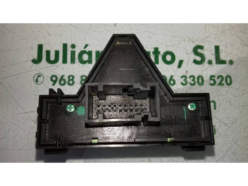 Recambio de warning para opel corsa d ´´111 years´´ referencia OEM IAM 13189529 24567833 9 PINES