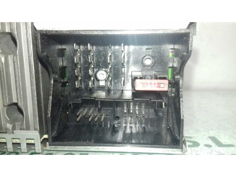 Recambio de sistema audio / radio cd para peugeot 407 st sport referencia OEM IAM 9646871777 7643141392 BLAUPUNKT