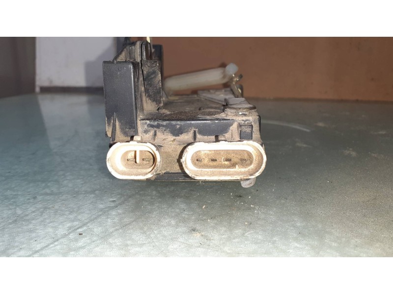 Recambio de cerradura puerta delantera izquierda para lancia delta tds referencia OEM IAM B792  ELECTRICA