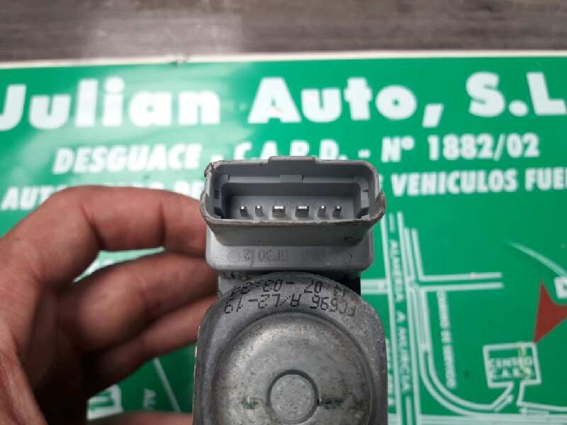 Recambio de motor elevalunas delantero izquierdo para citroen c3 1.4 hdi cool referencia OEM IAM 401786 440787 