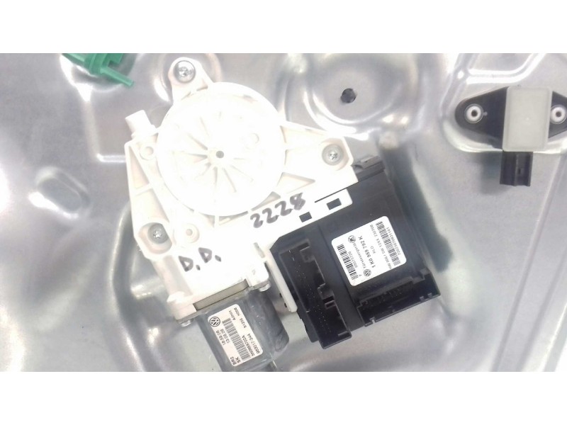 Recambio de elevalunas delantero derecho para volkswagen tiguan (5n1) country referencia OEM IAM 5N1837730A 1K0959792K ELECTRICO