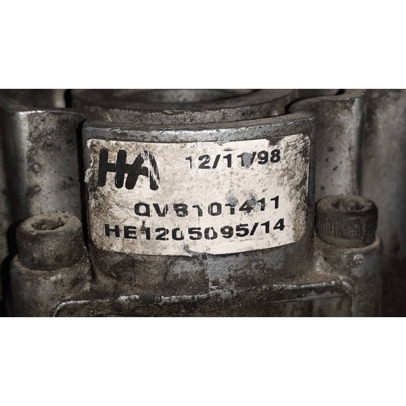 Recambio de bomba direccion para mg rover serie 200 (rf) 214 si (5-ptas.) referencia OEM IAM QVB101411 PQR100940 