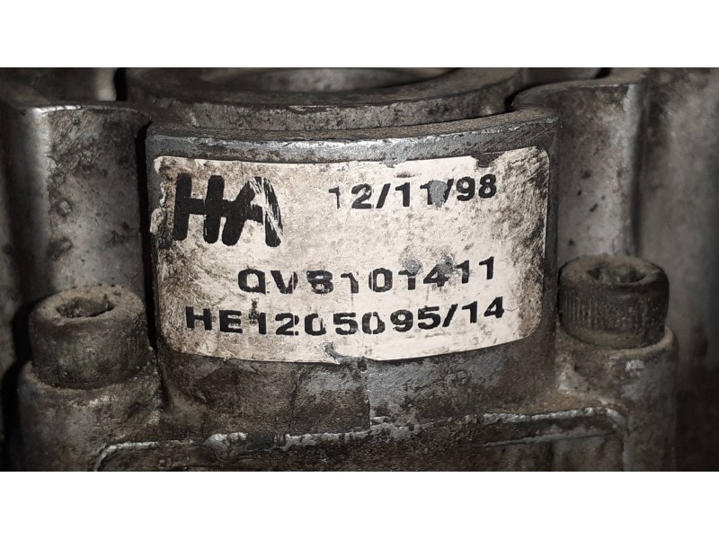 Recambio de bomba direccion para mg rover serie 200 (rf) 214 si (5-ptas.) referencia OEM IAM QVB101411 PQR100940 