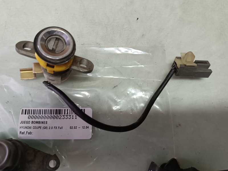 Recambio de juego bombines para hyundai coupe (gk) 2.0 fx full referencia OEM IAM   