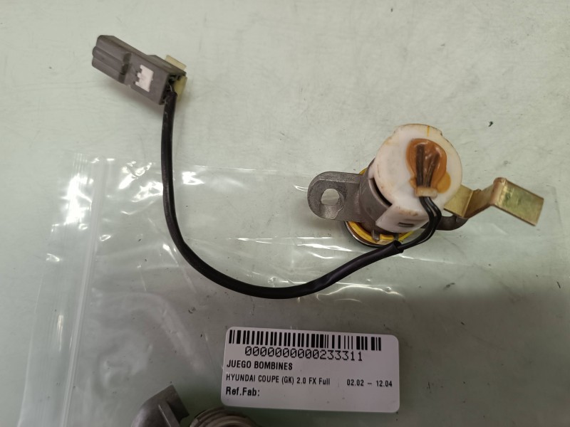 Recambio de juego bombines para hyundai coupe (gk) 2.0 fx full referencia OEM IAM   