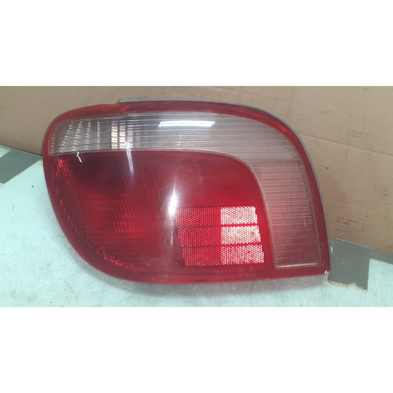Recambio de piloto trasero izquierdo para toyota yaris (ncp1/nlp1/scp1) 1.3 linea luna referencia OEM IAM 5308701L  