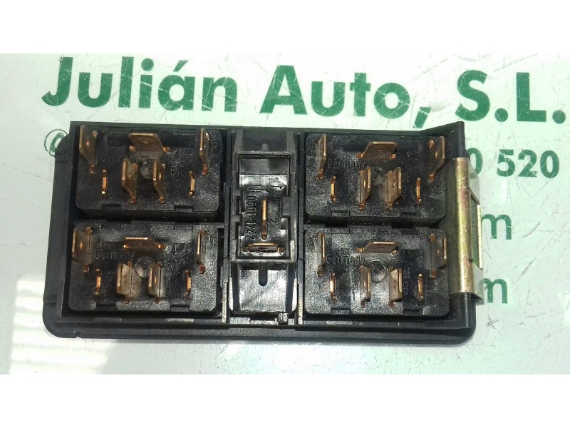 Recambio de mando elevalunas delantero izquierdo para audi 100 berlina (c4) básico referencia OEM IAM 4A0959515B 4A0959521 