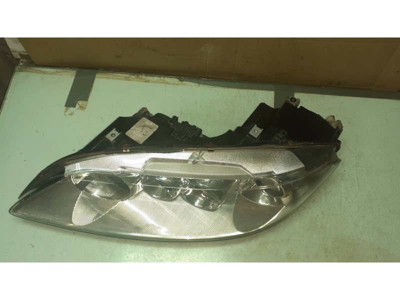 Recambio de faro izquierdo para mazda 6 berlina (gg) 1.8 active (4-ptas.) referencia OEM IAM F014003902  F014002482