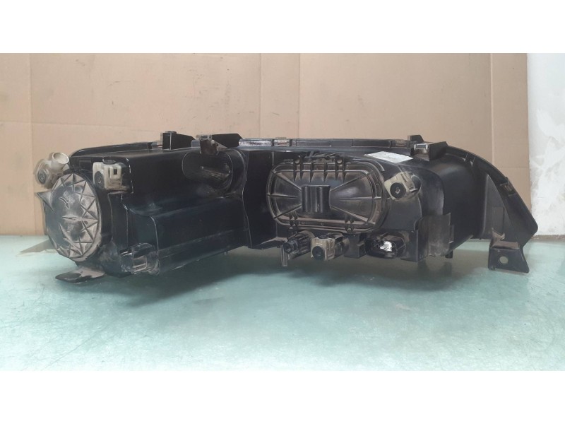 Recambio de faro izquierdo para mazda 6 berlina (gg) 1.8 active (4-ptas.) referencia OEM IAM F014003902  F014002482