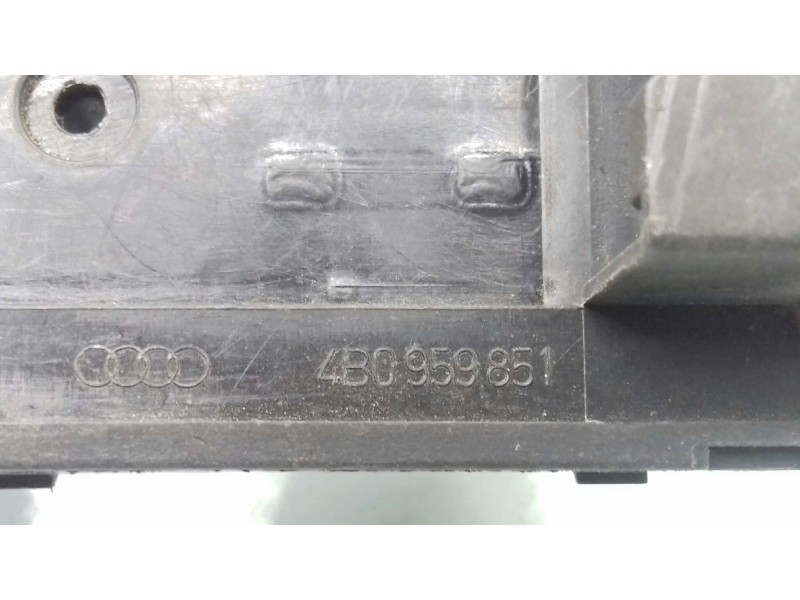 Recambio de mando elevalunas delantero izquierdo para audi a6 avant (4b5) 2.5 tdi referencia OEM IAM 4B0959851  