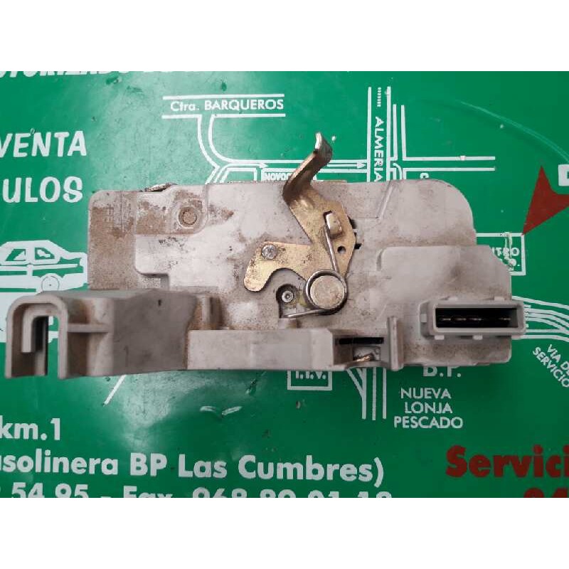 Recambio de cerradura puerta trasera derecha para peugeot 307 break/sw (s2) sw pack referencia OEM IAM  3+1 PINES GRIS