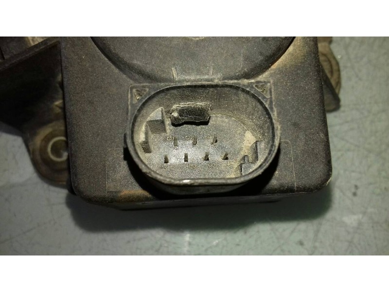 Recambio de potenciometro pedal para bmw serie 5 berlina (e39) 520i referencia OEM IAM 8369027 408201013001 VDO