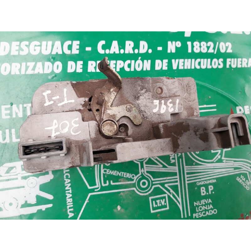 Recambio de cerradura puerta trasera izquierda para peugeot 307 (s1) xn referencia OEM IAM 3+1PINES 3+1 PINES GRIS