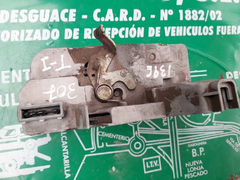 Recambio de cerradura puerta trasera izquierda para peugeot 307 (s1) xn referencia OEM IAM 3+1PINES 3+1 PINES GRIS