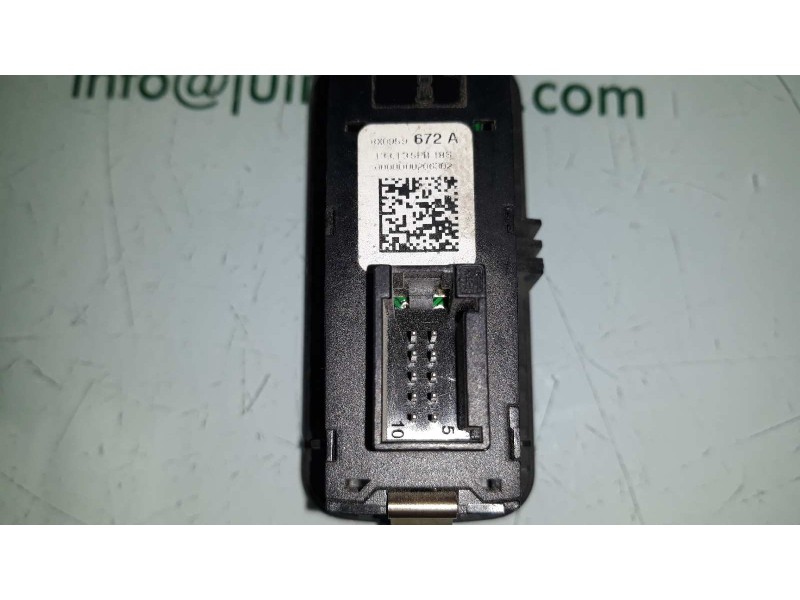 Recambio de warning para audi a1 sportback (8xa) ambition referencia OEM IAM 8X0959672A  