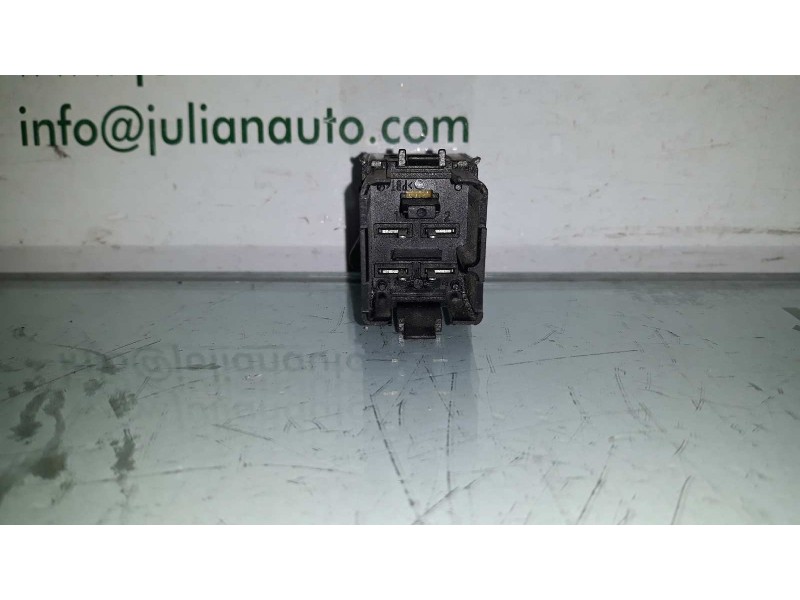 Recambio de warning para volkswagen golf v berlina (1k1) gt sport referencia OEM IAM 1K0953509A  